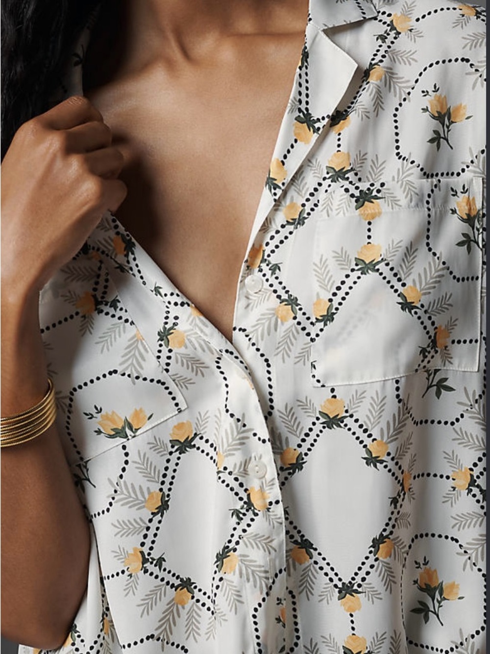 Anthropologie Brenna Short Sleeve with Yellow Floral Print - Size Small